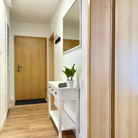 Fewo Weiherschleife - Infrarotsauna - Parkplatz - Balkon - Smart Tv Idar-Oberstein